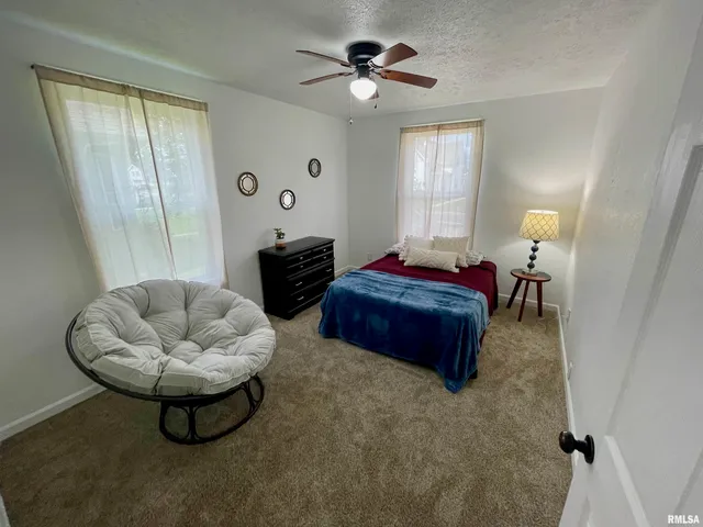 $149,900 | 617 Decatur Street, Lincoln, IL 62656