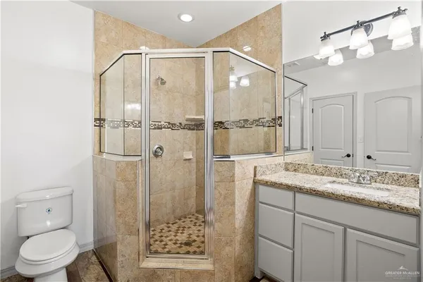 $2,250 | 10925 North 30th Street, McAllen, TX 78504