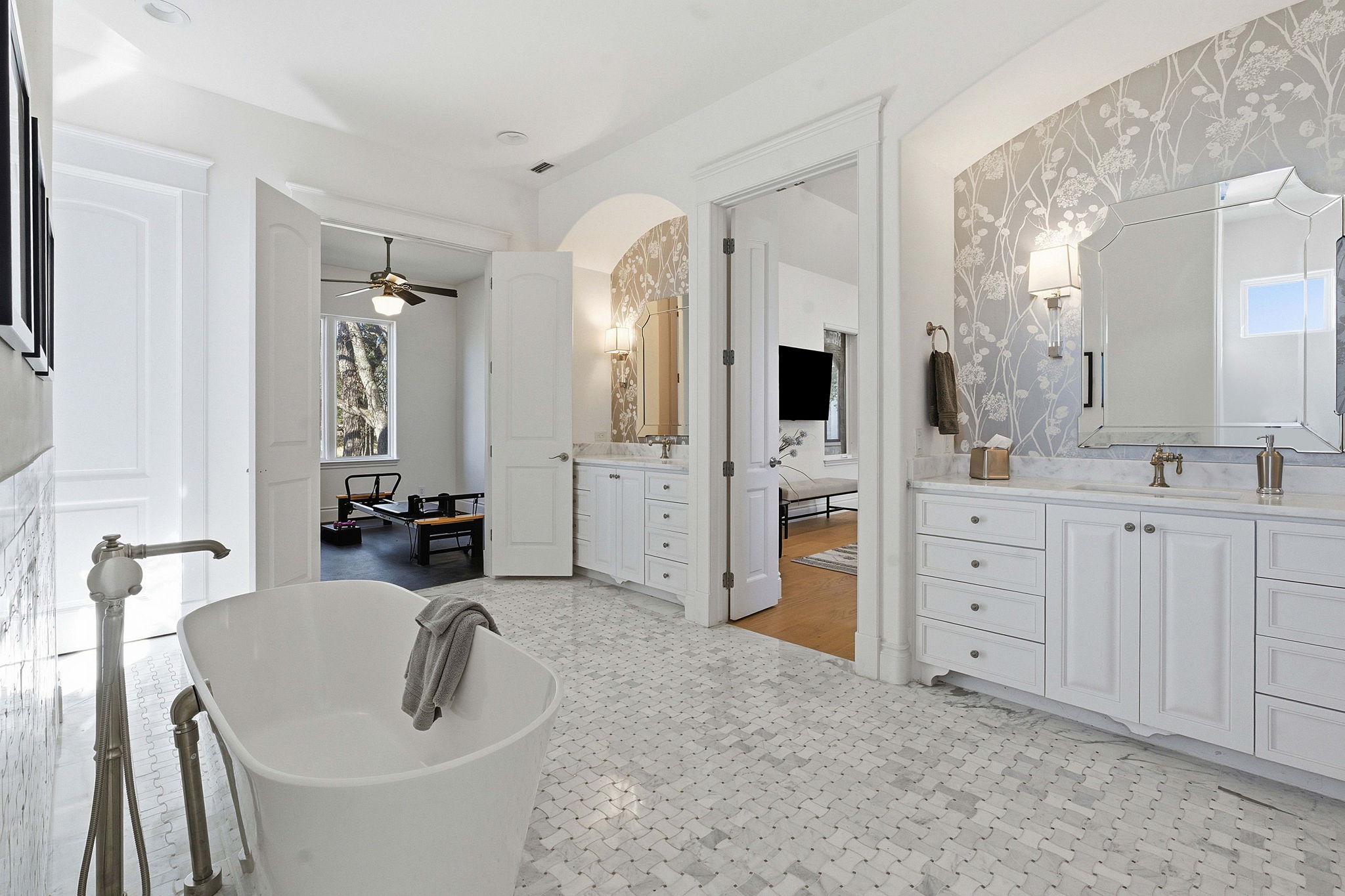 16400 Hamilton Pool Road Austin, TX 78738 - Photo 15 of 37 a bathroom with a granite countertop sink double vanity