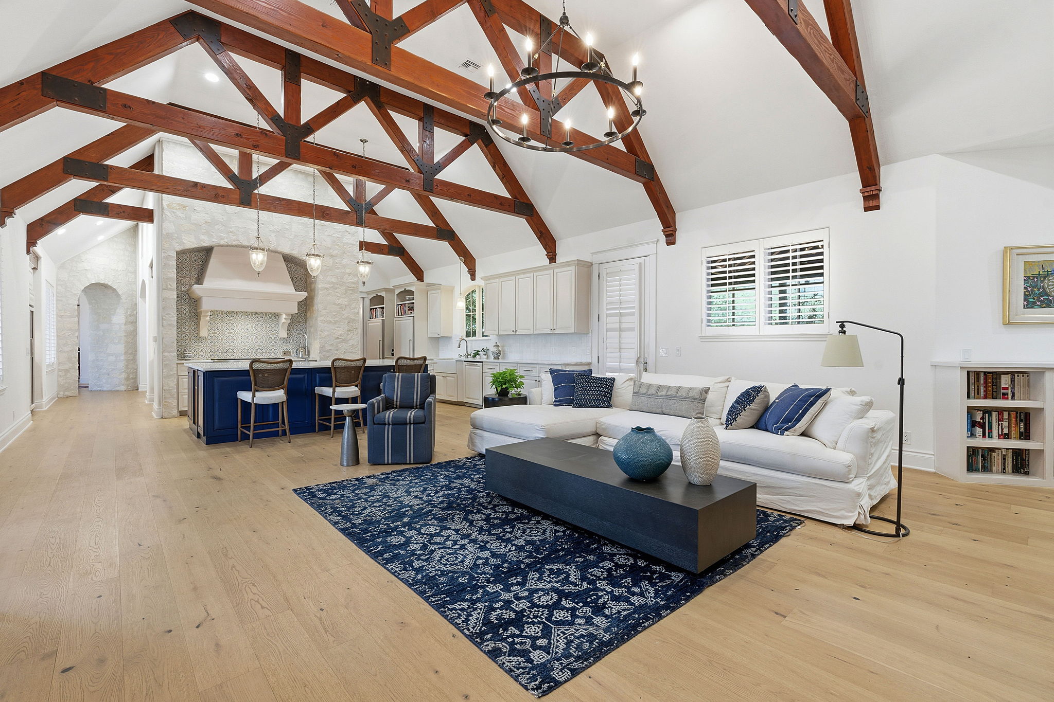 16400 Hamilton Pool Road Austin, TX 78738 - Photo 9 of 37 a living room with furniture and a large window