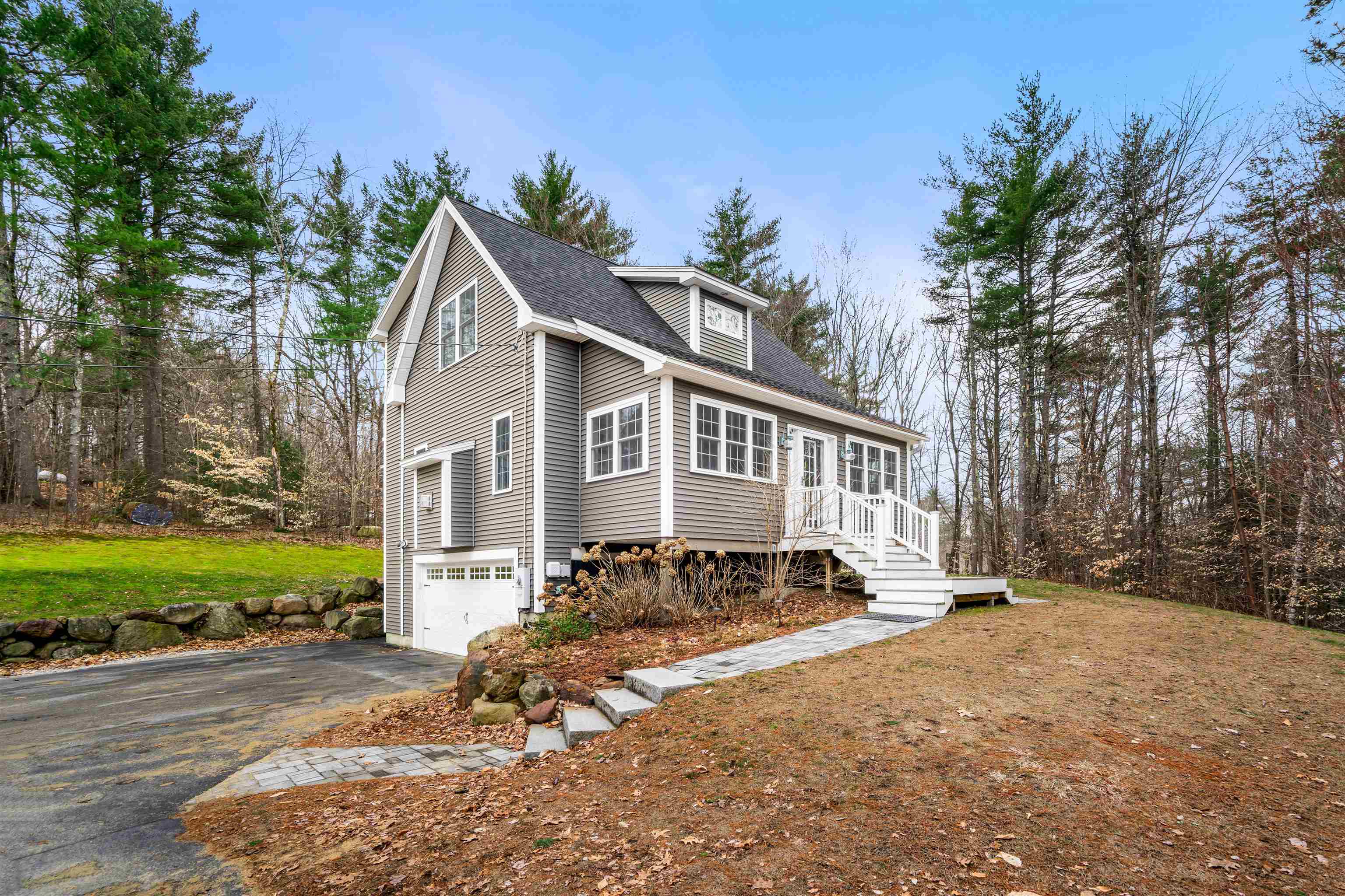 20 Clement Road Bow, NH 03304 - Photo 2 of 42