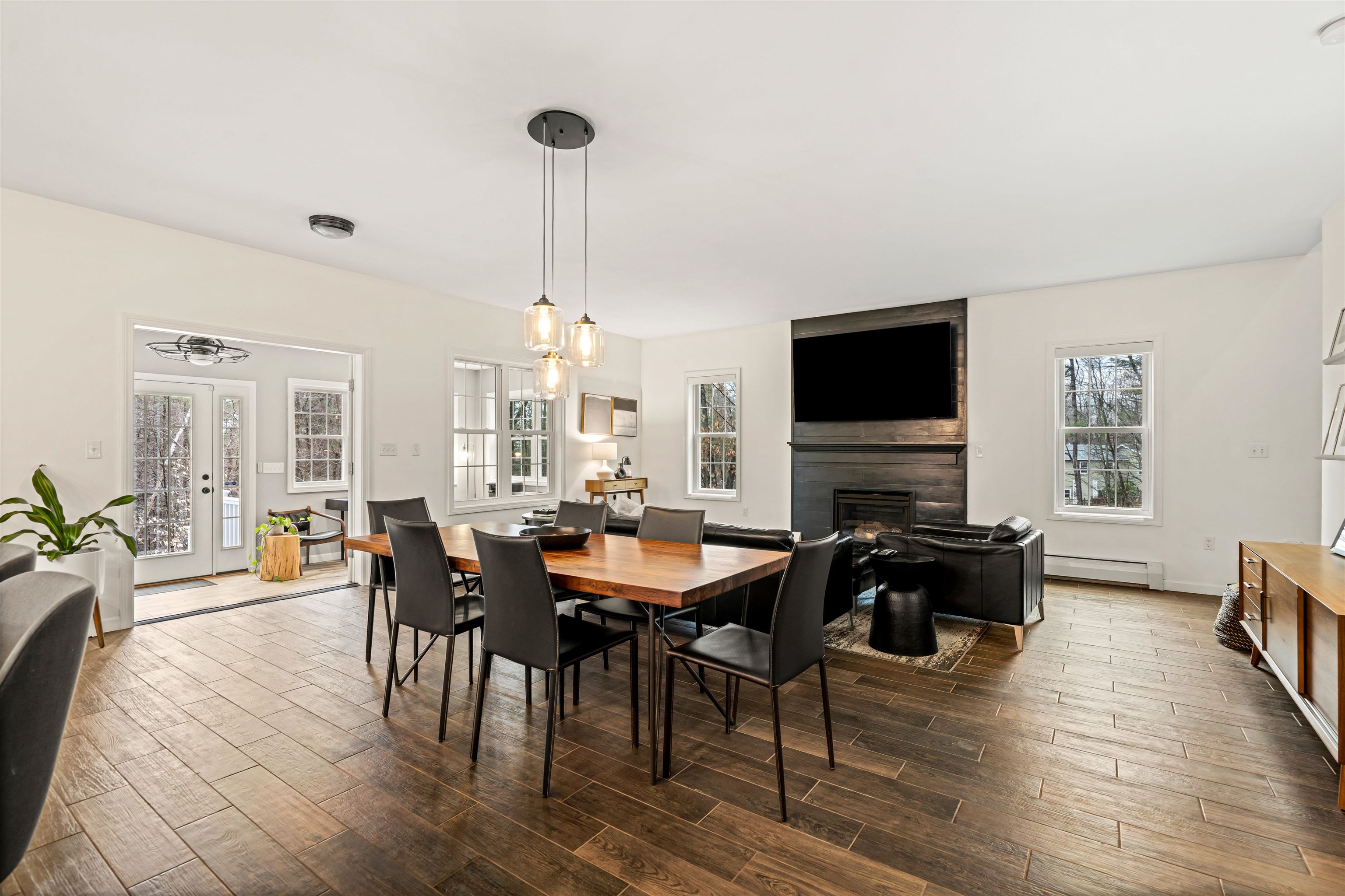 20 Clement Road Bow, NH 03304 - Photo 5 of 42