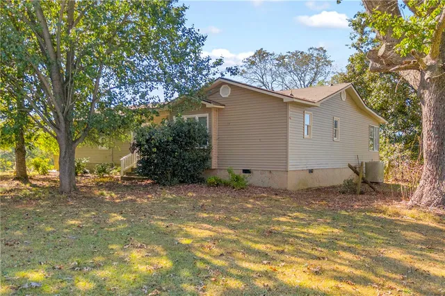 $319,000 | 2001 Highway 59, Westminster, SC 29693