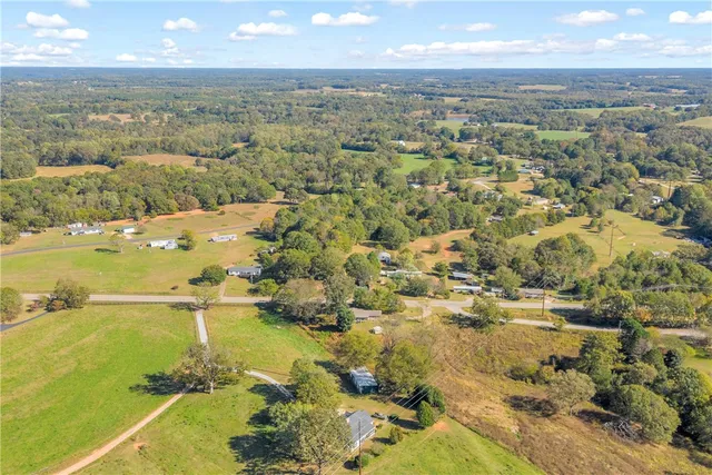 $319,000 | 2001 Highway 59, Westminster, SC 29693