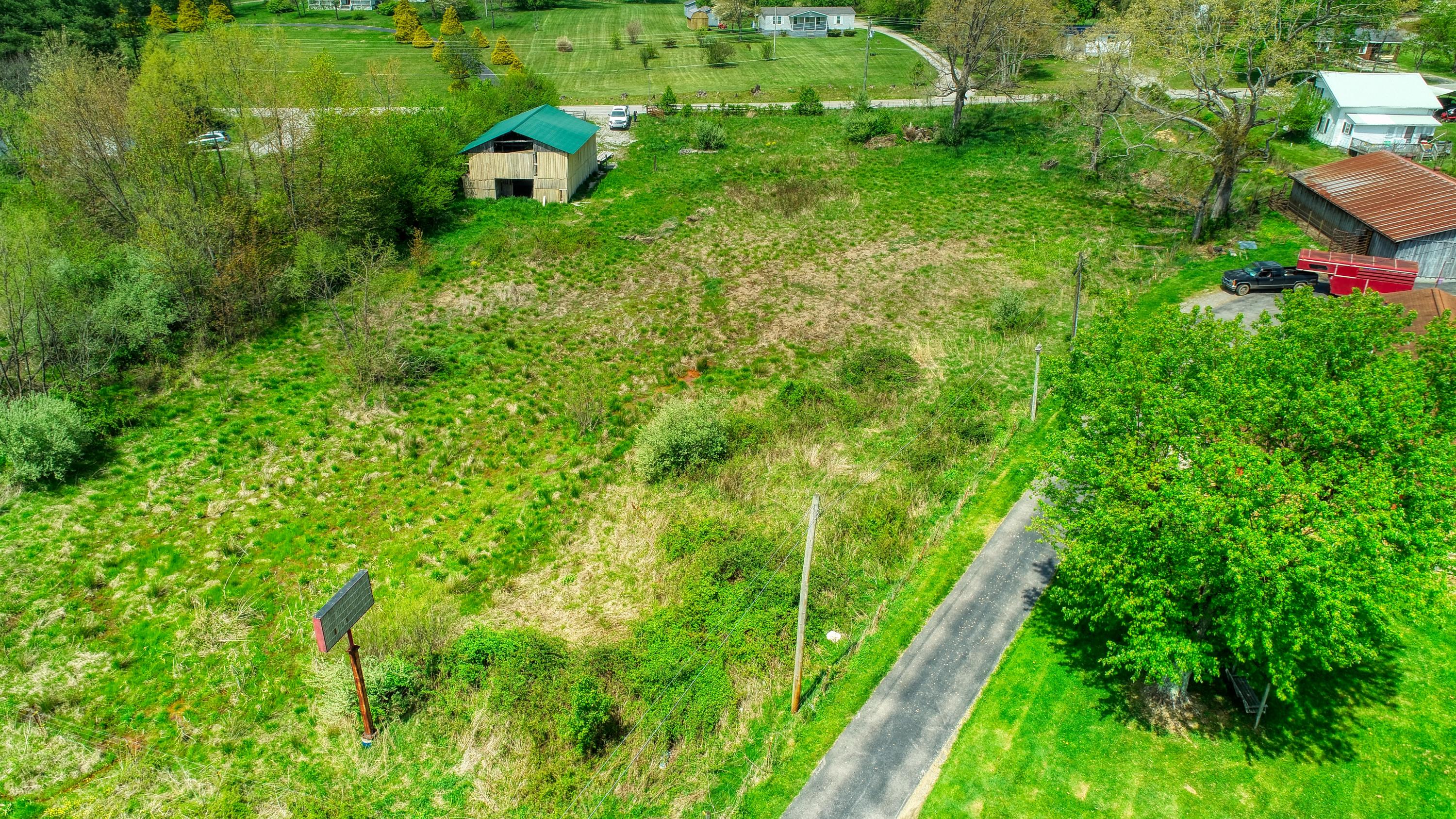 4126 Round Mountain Road Jamestown, TN 38556 - Photo 15 of 31 DJI_0066