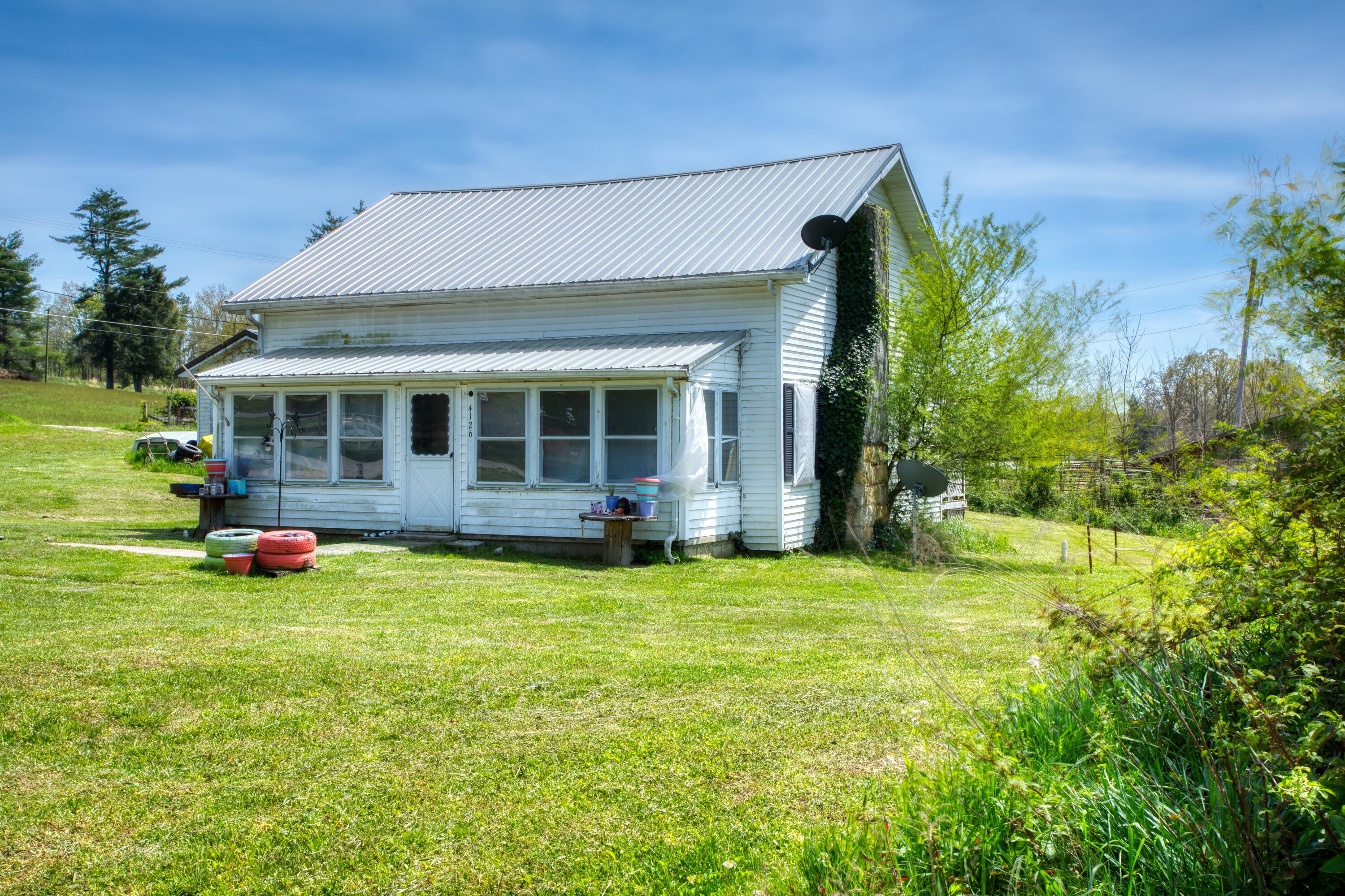 4126 Round Mountain Road Jamestown, TN 38556 - Photo 21 of 31 EK3A5826