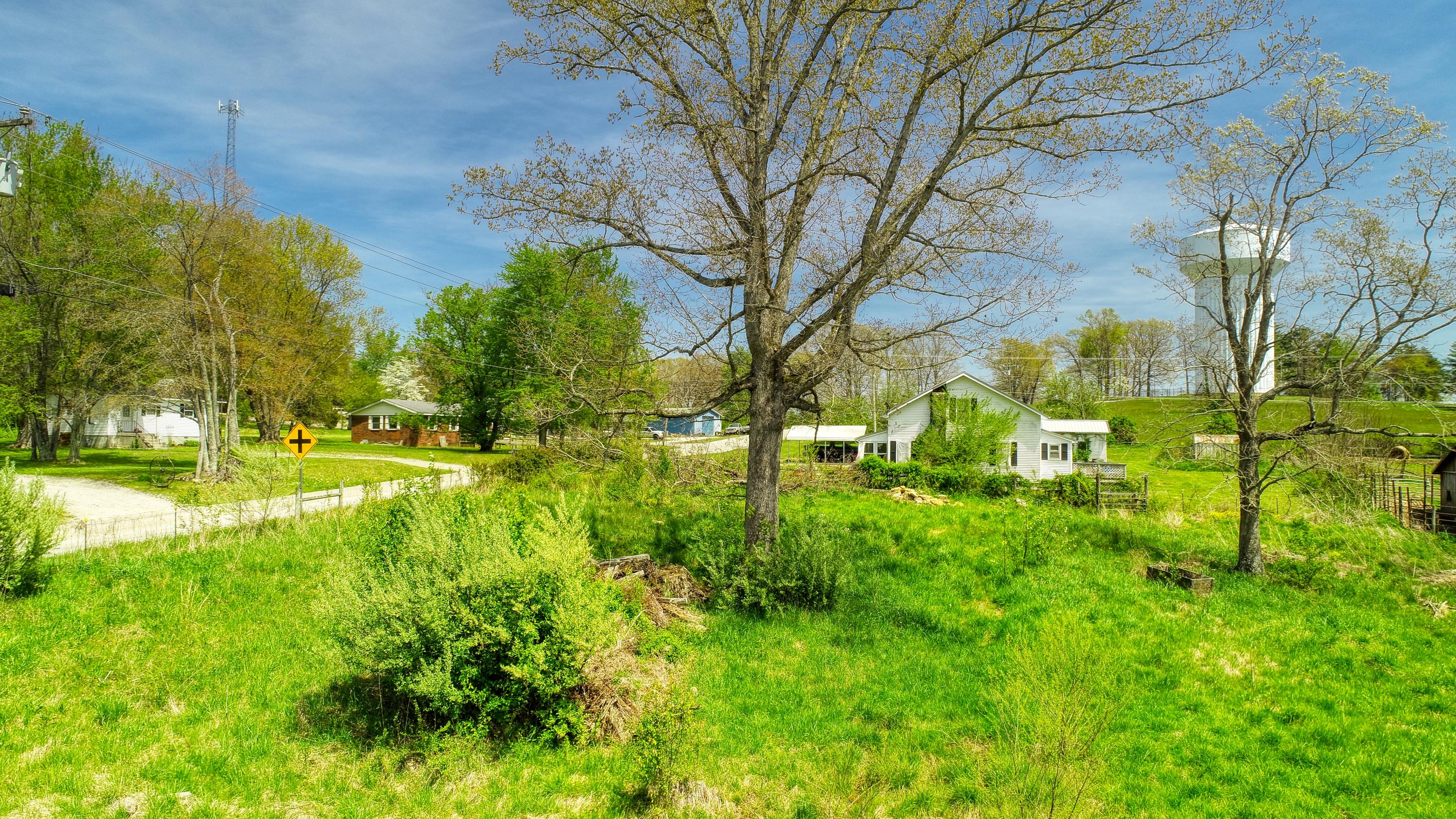 4126 Round Mountain Road Jamestown, TN 38556 - Photo 4 of 31 DJI_0006
