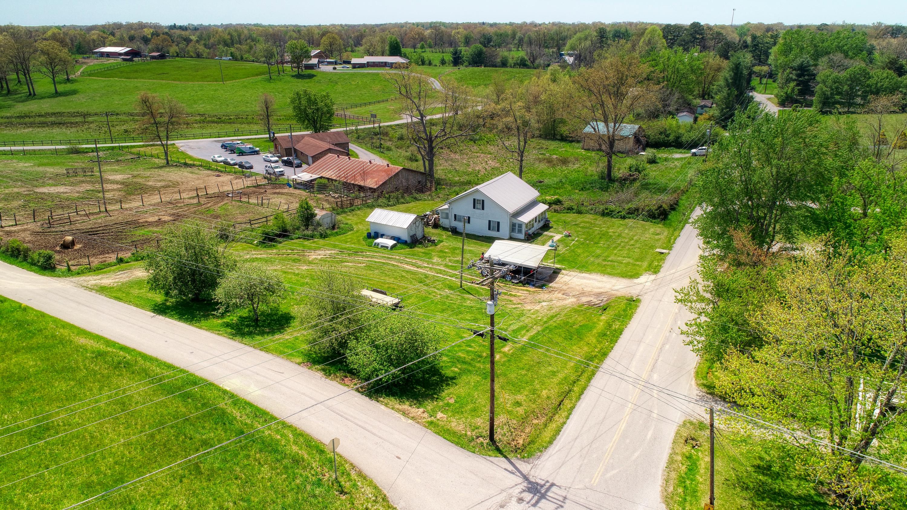4126 Round Mountain Road Jamestown, TN 38556 - Photo 9 of 31 DJI_0031