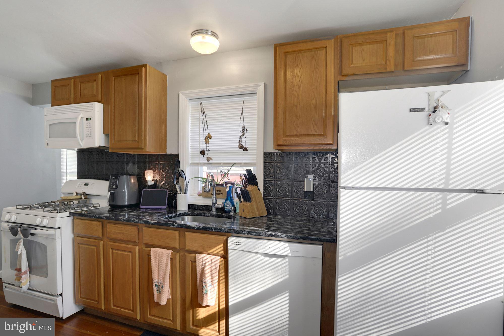 300 Nicholson Road Haddon Township, NJ 08059 - Photo 15 of 22