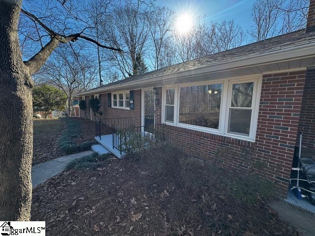 106 Woodview Drive Laurens, SC 29360 - Photo 16 of 46