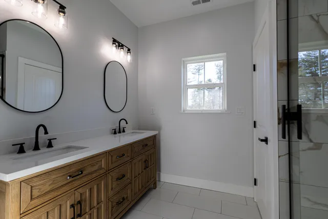 $369,000 | 64 Tailwinds Court, Pikeville, TN 37367