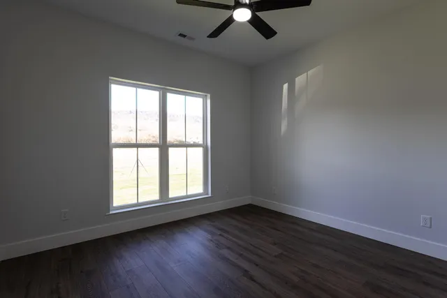 $369,000 | 64 Tailwinds Court, Pikeville, TN 37367