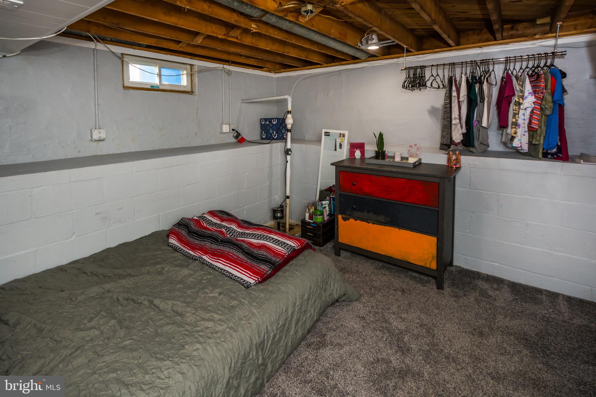 1725 Burnham Road Baltimore, MD 21222 - Photo 31 of 42 Gallery Image 31