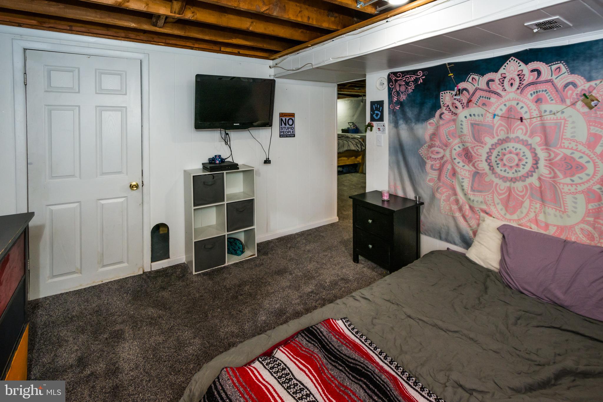 1725 Burnham Road Baltimore, MD 21222 - Photo 32 of 42 Gallery Image 32