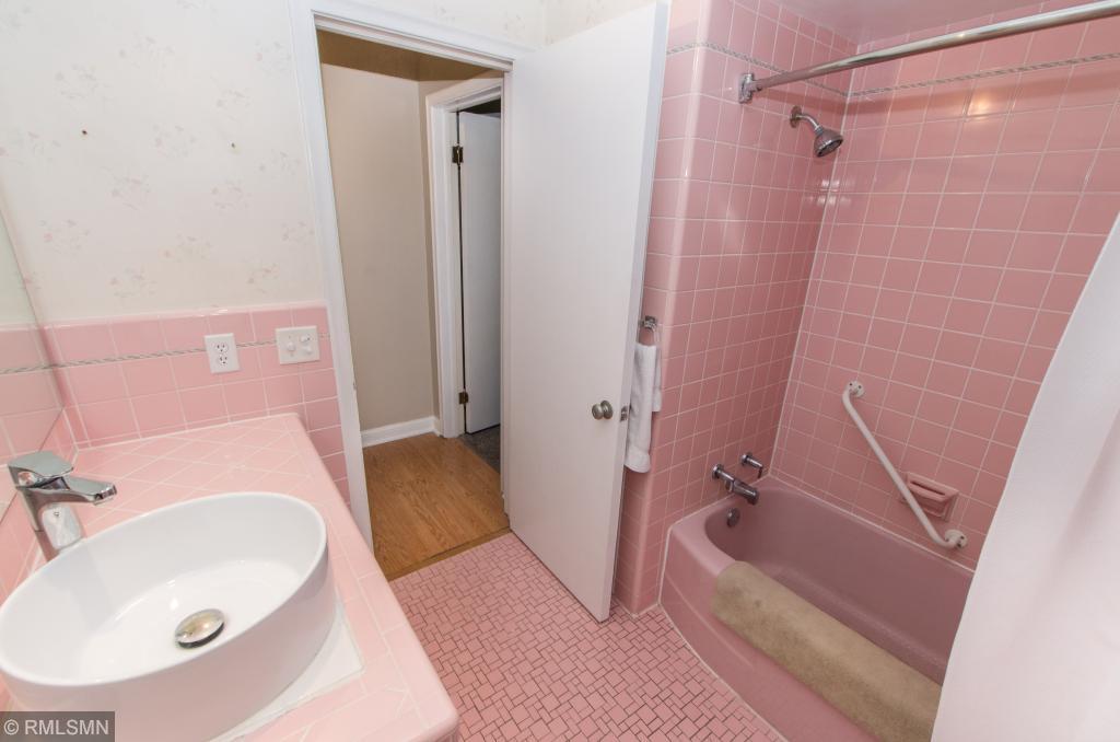 1879 Simpson Street Falcon Heights, MN 55113 - Photo 16 of 25 Gallery Image 16