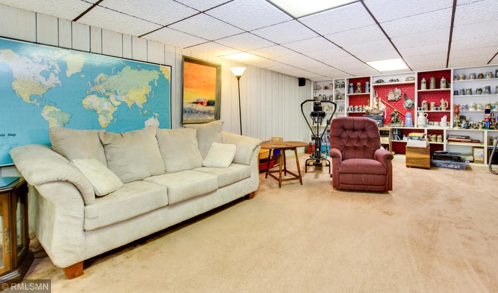 1879 Simpson Street Falcon Heights, MN 55113 - Photo 20 of 25 Gallery Image 20