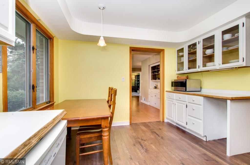 1879 Simpson Street Falcon Heights, MN 55113 - Photo 10 of 25 Gallery Image 10