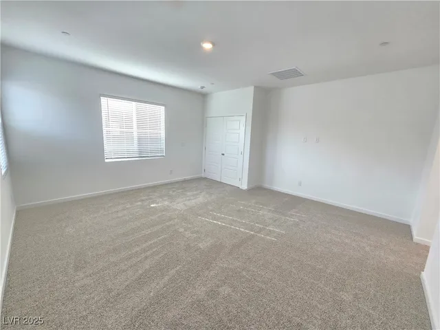 $3,200 | 530 Preston Crst Street, Henderson, NV 89011