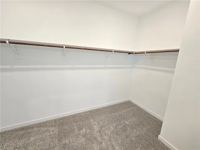 $3,200 | 530 Preston Crst Street, Henderson, NV 89011