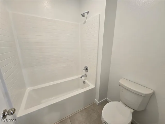 $3,200 | 530 Preston Crst Street, Henderson, NV 89011