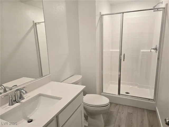 $3,200 | 530 Preston Crst Street, Henderson, NV 89011