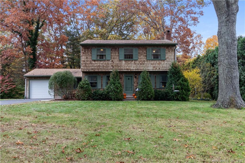 89 Chesterfield Road East Lyme, CT 06333 - Photo 1 of 1 Gallery Image 1