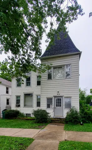 $1,200 | 414 Oneida Street, Unit 2, Joliet, IL 60435