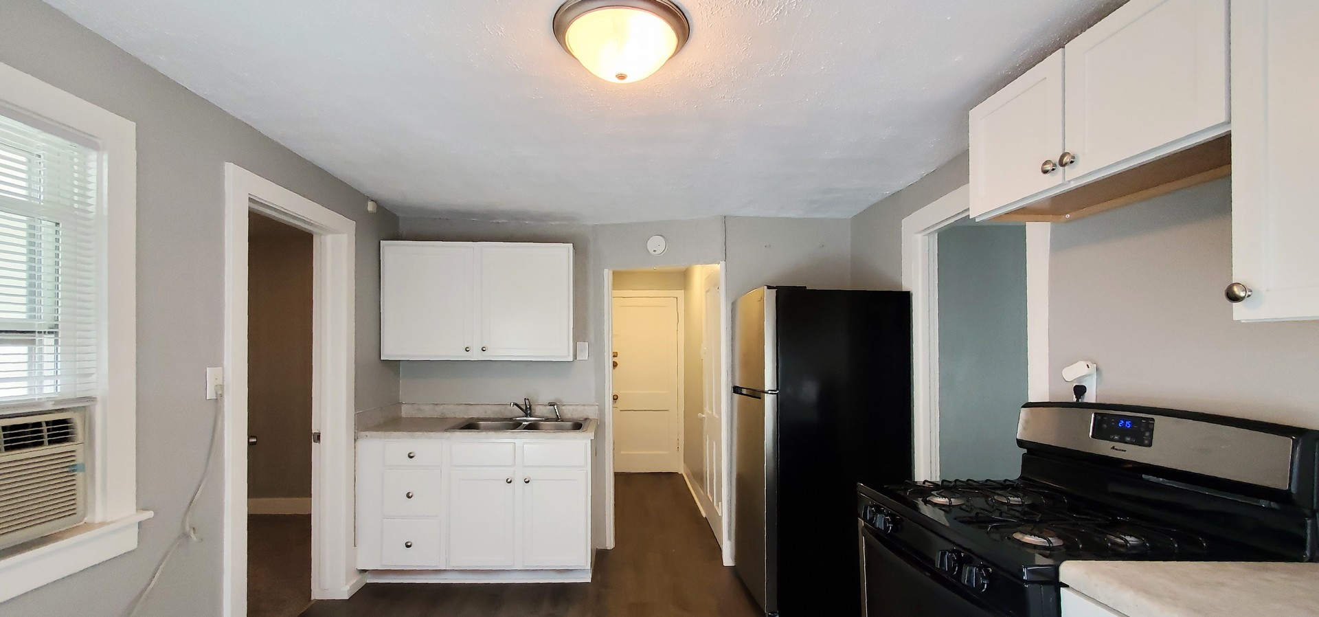 414 Oneida Street, Unit 2 Joliet, IL 60435 - Photo 3 of 7