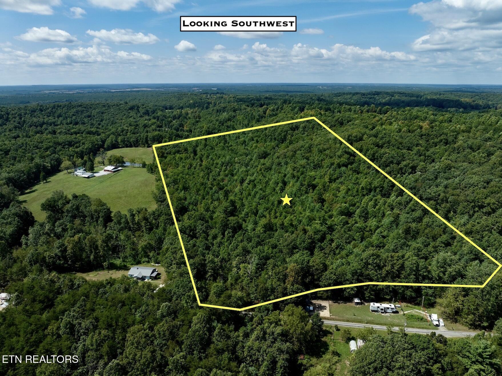 160 John Cox Road Deer Lodge, TN 37726 - Photo 17 of 17 DJI_0954