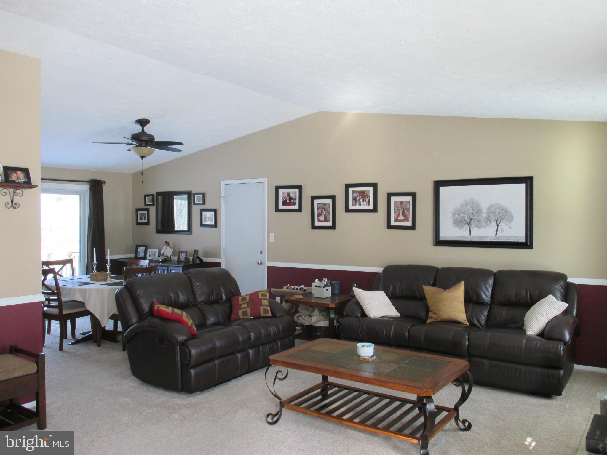 7734 Harmans Road Hanover, MD 21076 - Photo 3 of 23 Living Room