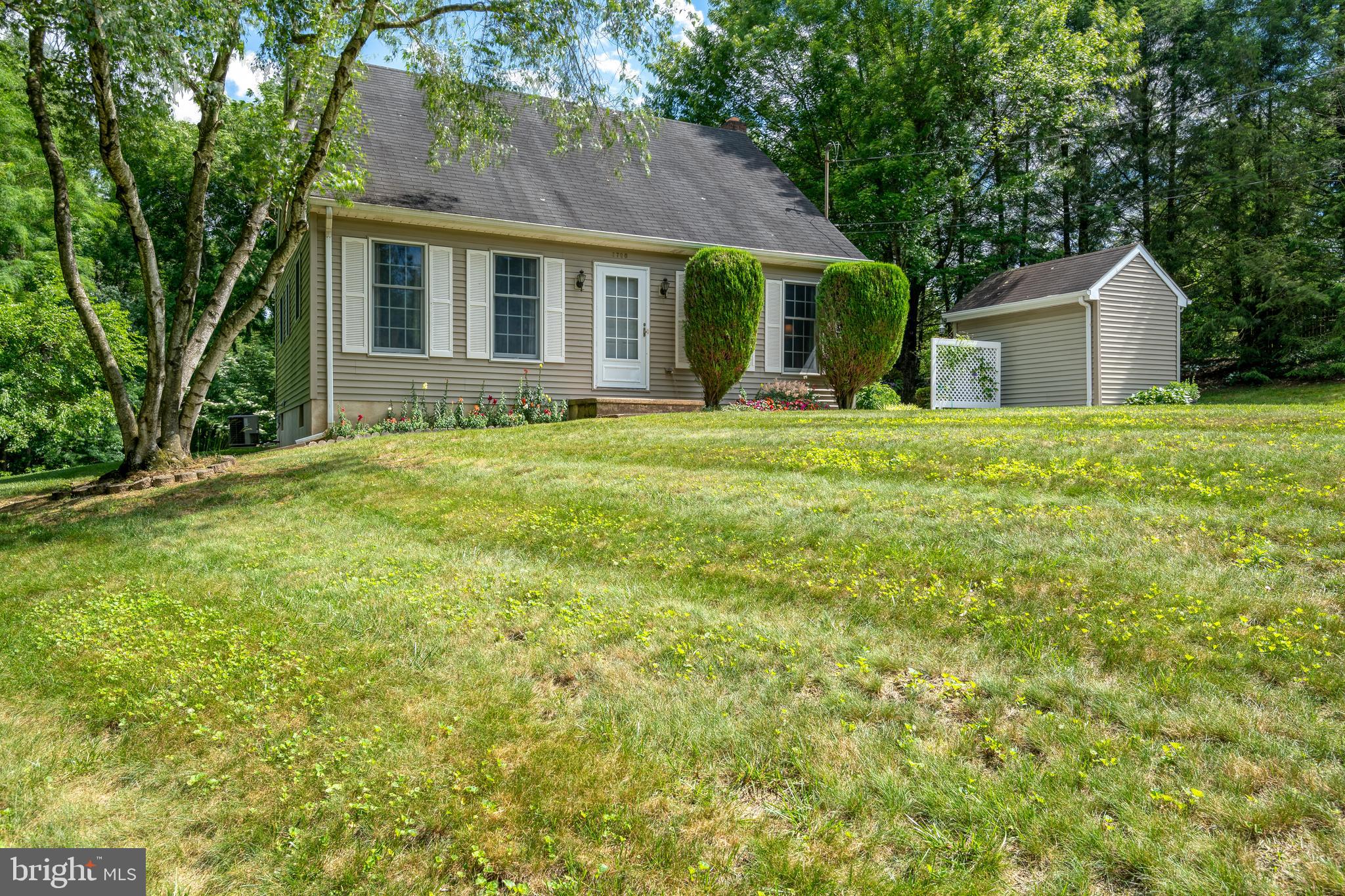 3796 East Prospect Road York, PA 17402 - Photo 1 of 41 Gallery Image 1