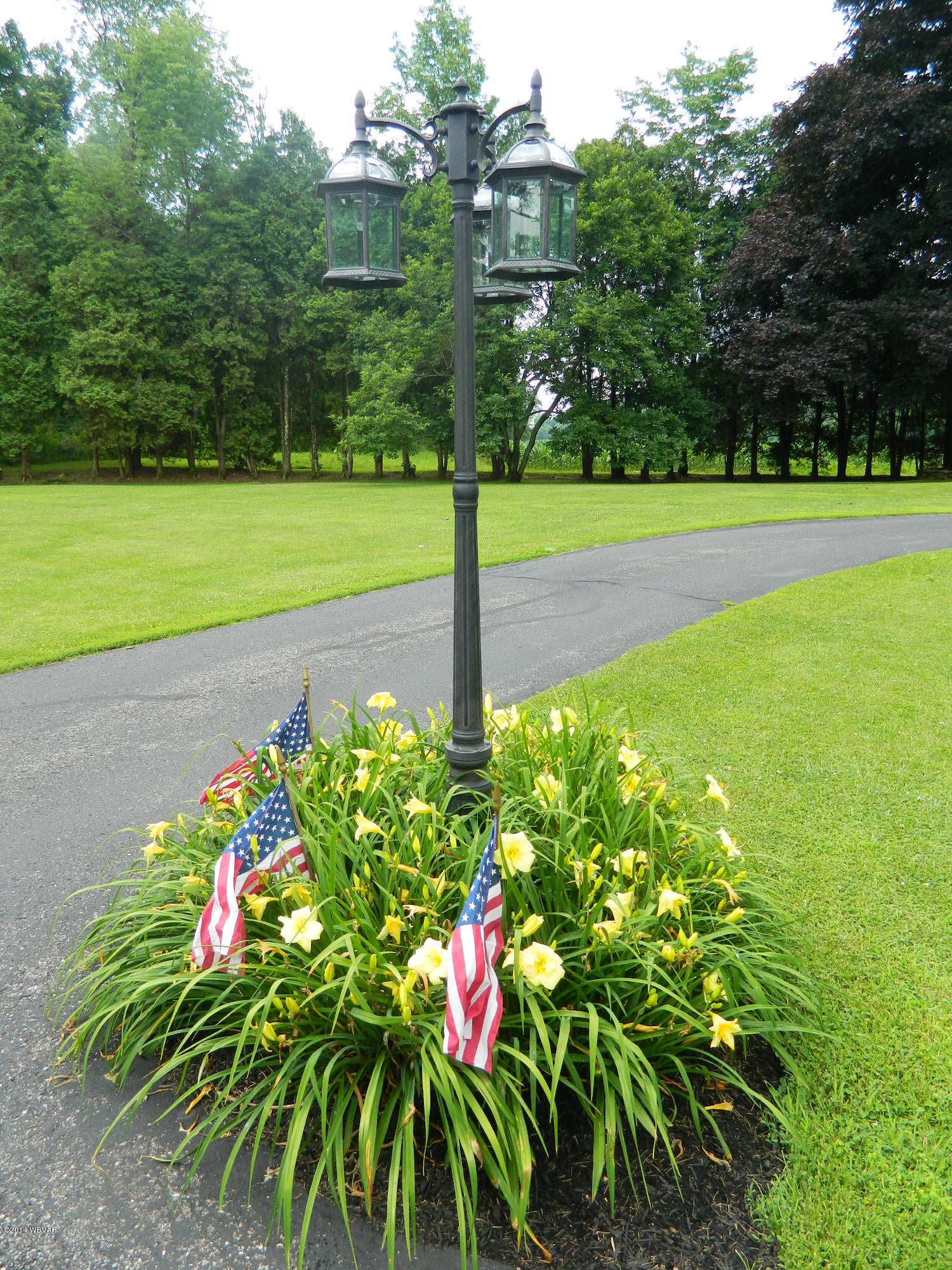 45 Pine Run Road Hughesville, PA 17737 - Photo 35 of 36 Lamp Post, Driveway