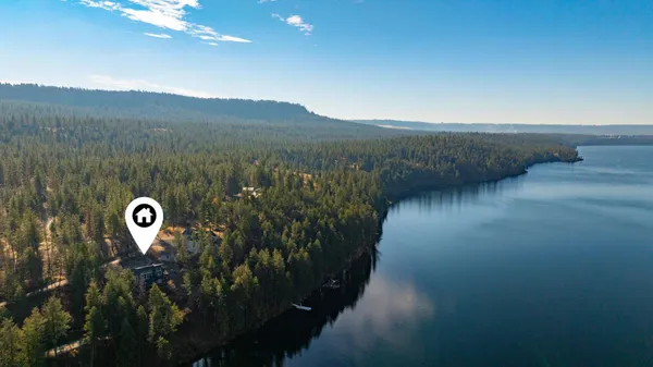 $879,900 | 21125 Byrne Lane, Nine Mile Falls, WA 99026