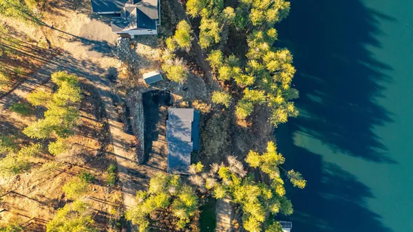 $879,900 | 21125 Byrne Lane, Nine Mile Falls, WA 99026