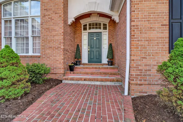 $895,000 | 111 Charity Lane, Jamestown, TN 38556