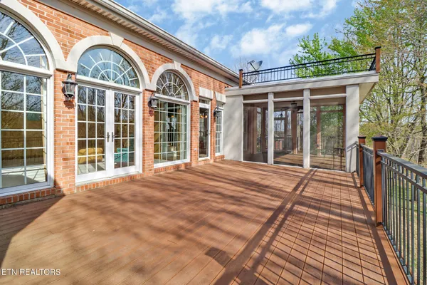 $895,000 | 111 Charity Lane, Jamestown, TN 38556