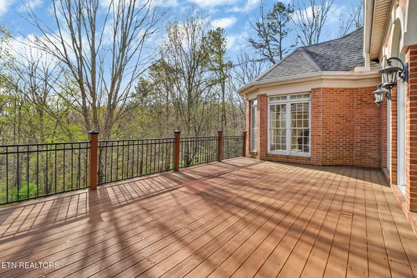 $895,000 | 111 Charity Lane, Jamestown, TN 38556