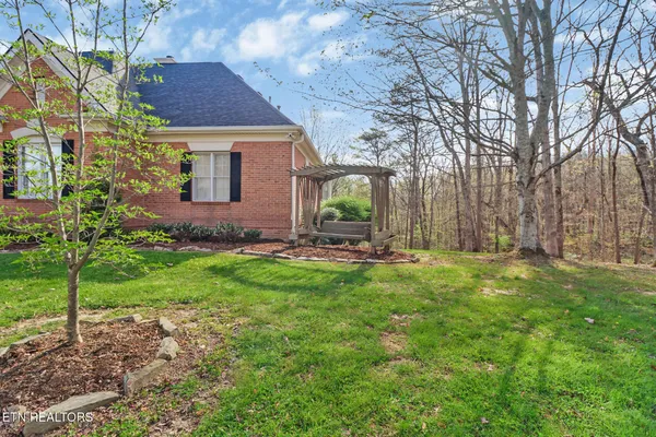 $895,000 | 111 Charity Lane, Jamestown, TN 38556