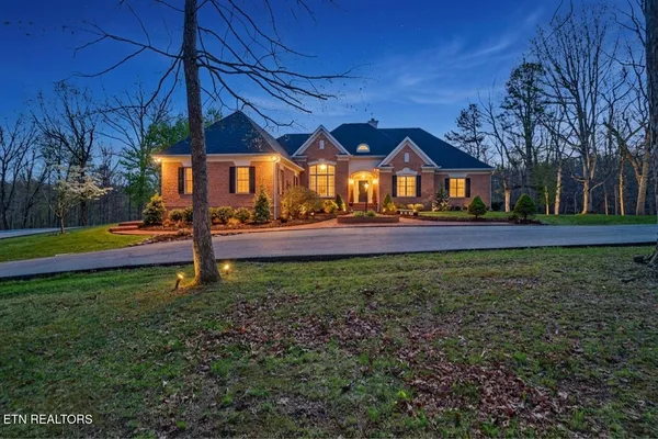 $895,000 | 111 Charity Lane, Jamestown, TN 38556