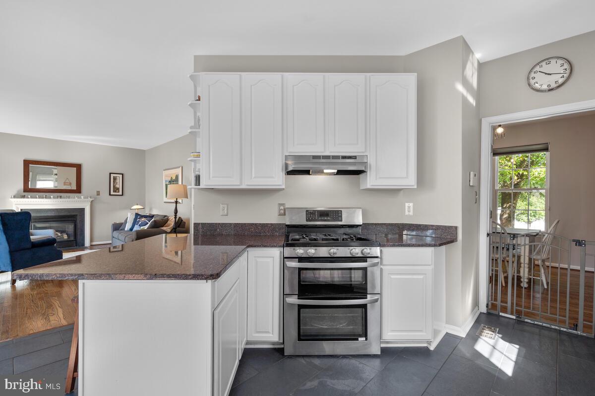 1314 Wheaton Lane Silver Spring, MD 20902 - Photo 12 of 40 Kitchen