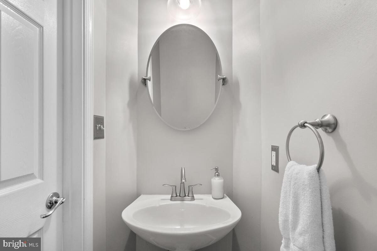1314 Wheaton Lane Silver Spring, MD 20902 - Photo 17 of 40 Main Level Powder Room
