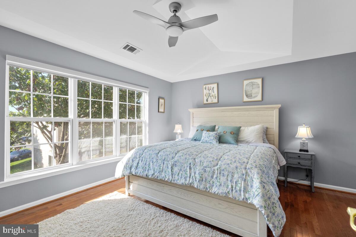 1314 Wheaton Lane Silver Spring, MD 20902 - Photo 19 of 40 Bright and Sunny Primary Bedroom