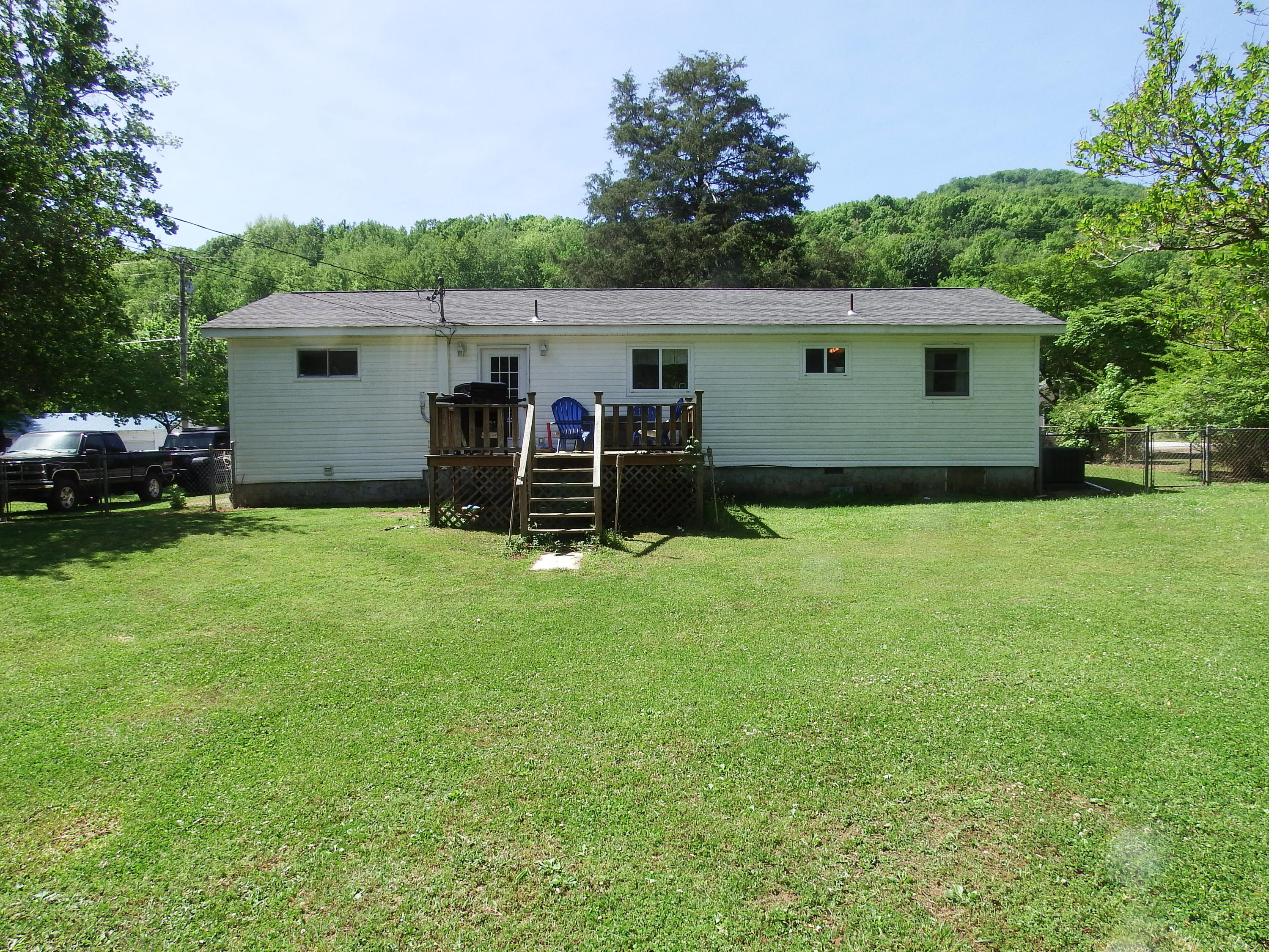 822 Pryor Cove Road Jasper, TN 37347 - Photo 14 of 17 6369E809-F717-4087-9DB9-C067CD5C96B9