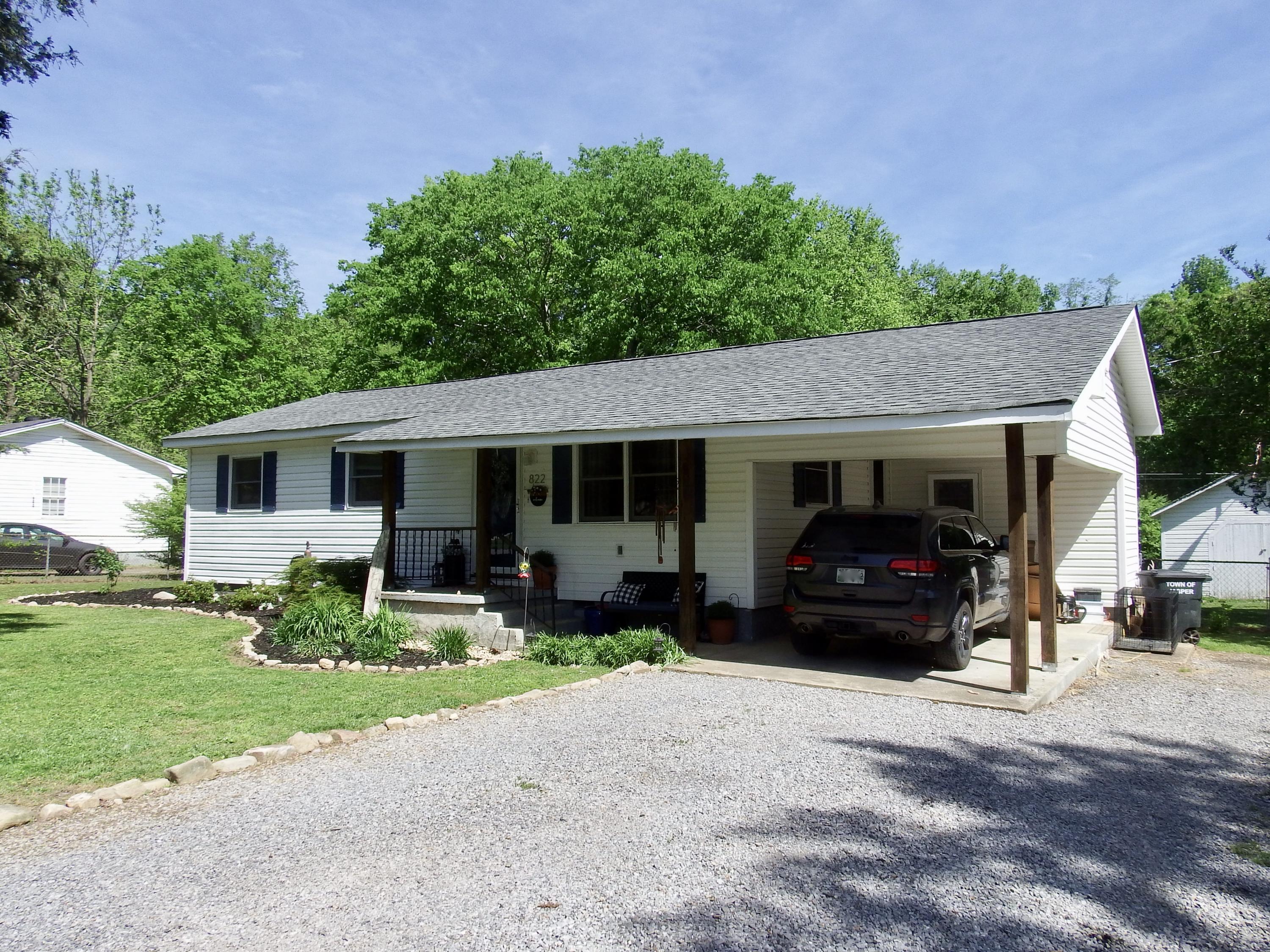 822 Pryor Cove Road Jasper, TN 37347 - Photo 4 of 17 F2708D3F-0968-4040-ABDE-04DACF4CE3AD_1_2