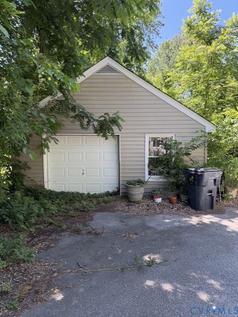 11501 Elmont Road Ashland, VA 23005 - Photo 9 of 24 Gallery Image 9