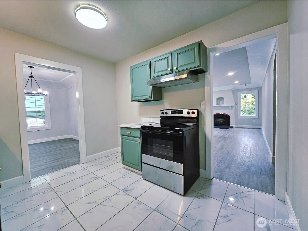 802 Northwest 5th Circle Camas, WA 98607 - Photo 9 of 26