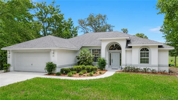 $299,999 | 2874 West Gardenia Drive, Citrus Springs, FL 34434