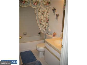 2015 Welsh Road, Unit 42 Philadelphia, PA 19115 - Photo 9 of 12 Bathroom