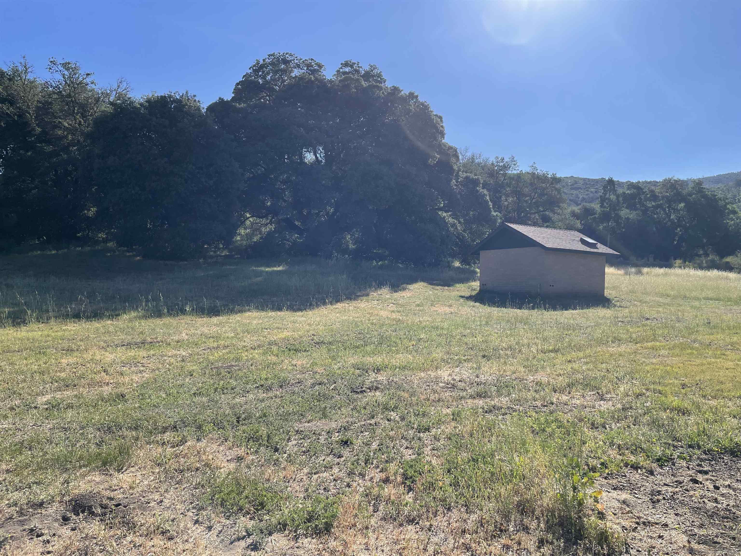 5750 Forest Meadow Road Julian, CA 92036 - Photo 27 of 39 a view of a yard