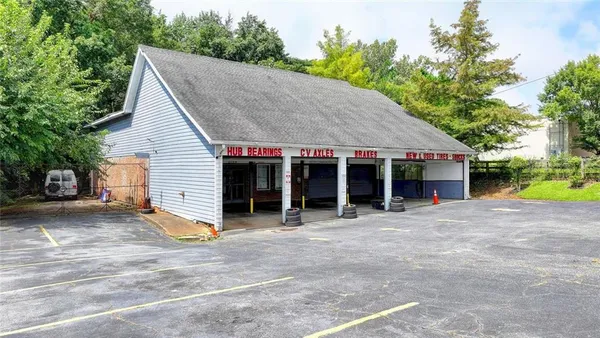 $4,500 | 2059 Candler Road, Decatur, GA 30032